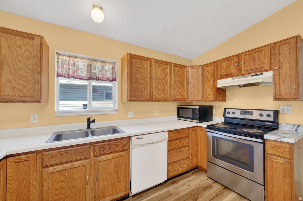 2831 S SPENCER AVE Magna, UT 84044