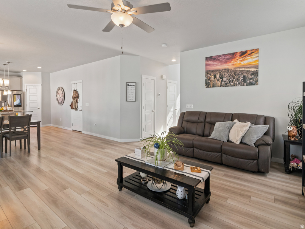 844 N MARBLE RD Tooele, UT 84074