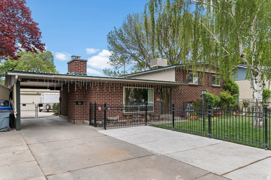 4317 S BENNION RD Taylorsville, UT 84129