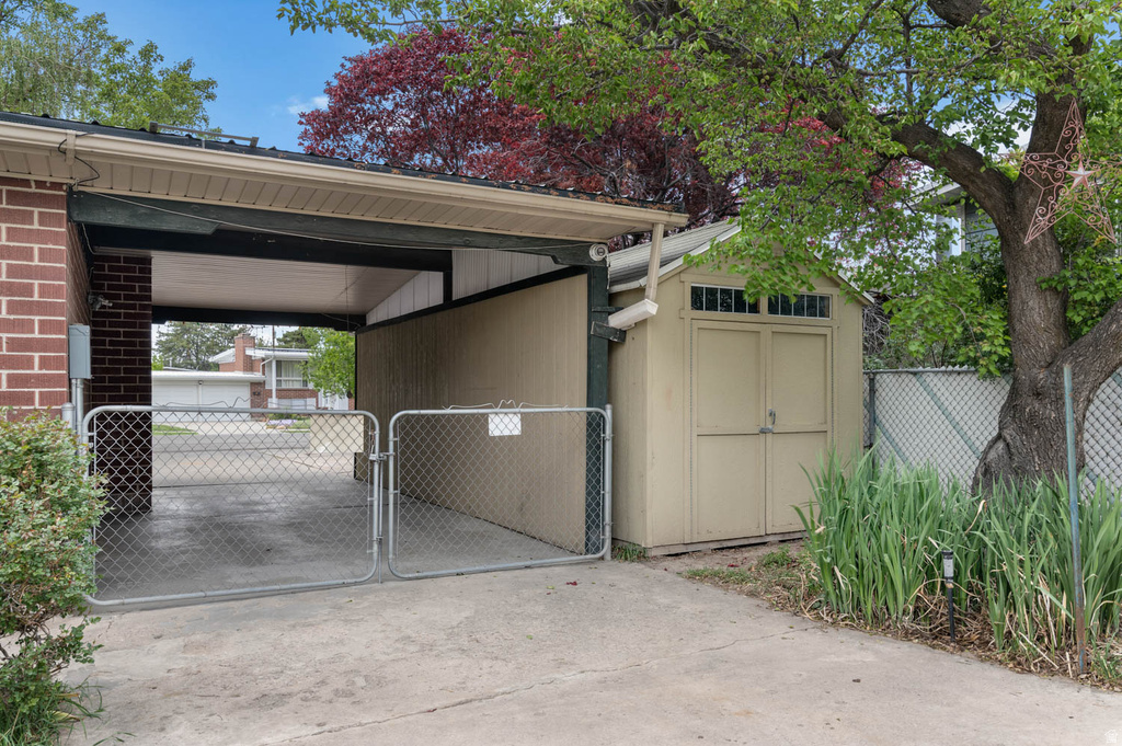 4317 S BENNION RD Taylorsville, UT 84129