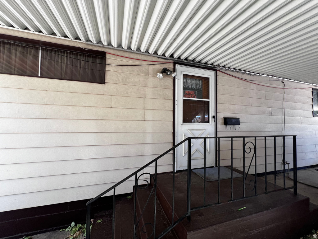 338 S 300 W Helper, UT 84526