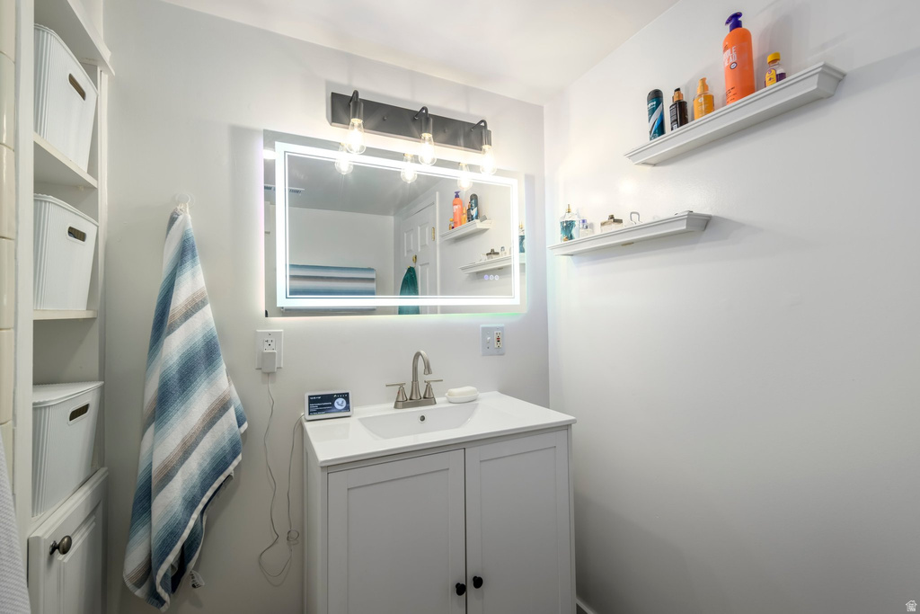 4533 S TANGLEWOOD DR Holladay, UT 84117