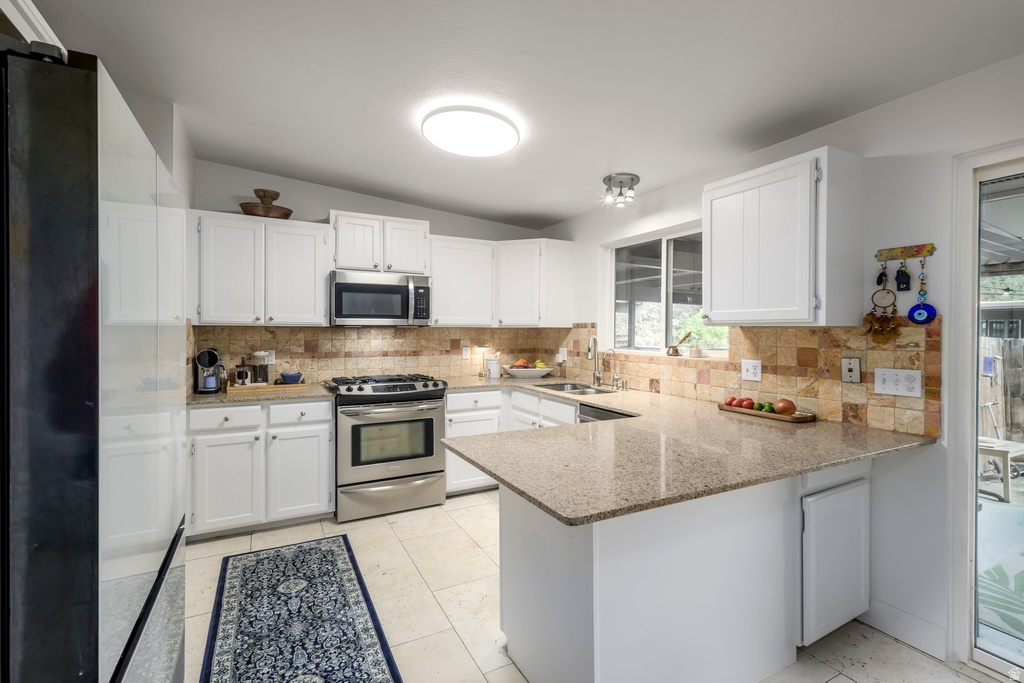 4533 S TANGLEWOOD DR Holladay, UT 84117