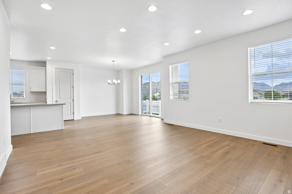 2568 N 3670 W Lehi, UT 84043