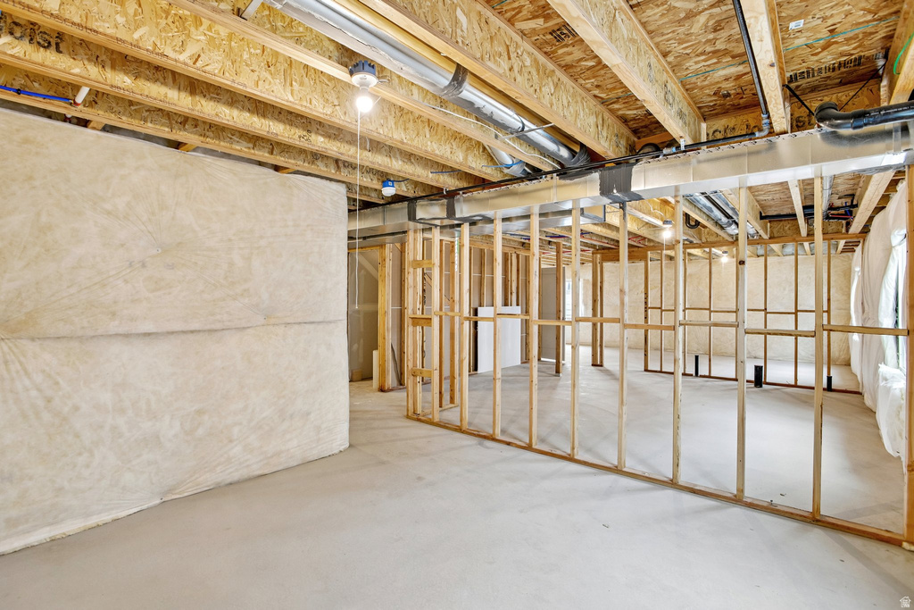 2568 N 3670 W Lehi, UT 84043