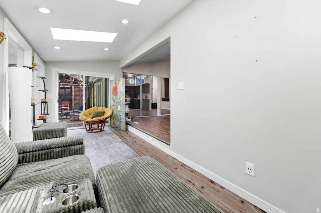 6883 S 2510 E Cottonwood Heights, UT 84121