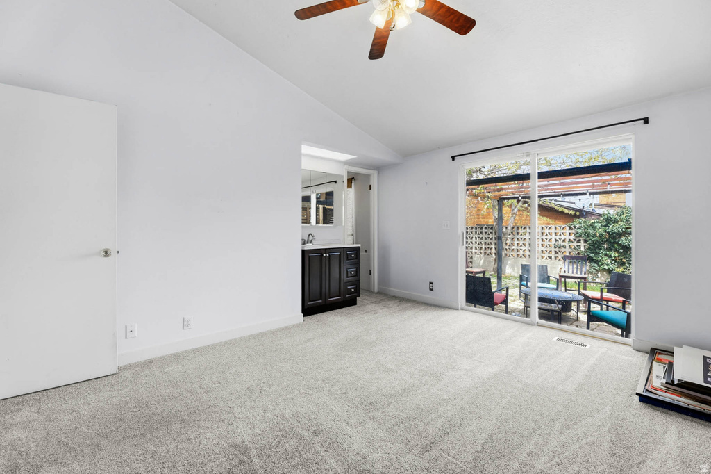 6883 S 2510 E Cottonwood Heights, UT 84121