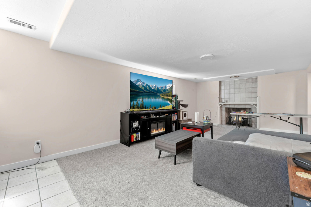 6883 S 2510 E Cottonwood Heights, UT 84121