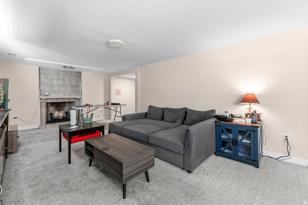 6883 S 2510 E Cottonwood Heights, UT 84121