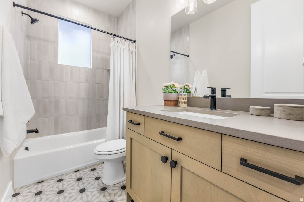 8043 S AMBROSIA LN West Jordan, UT 84081