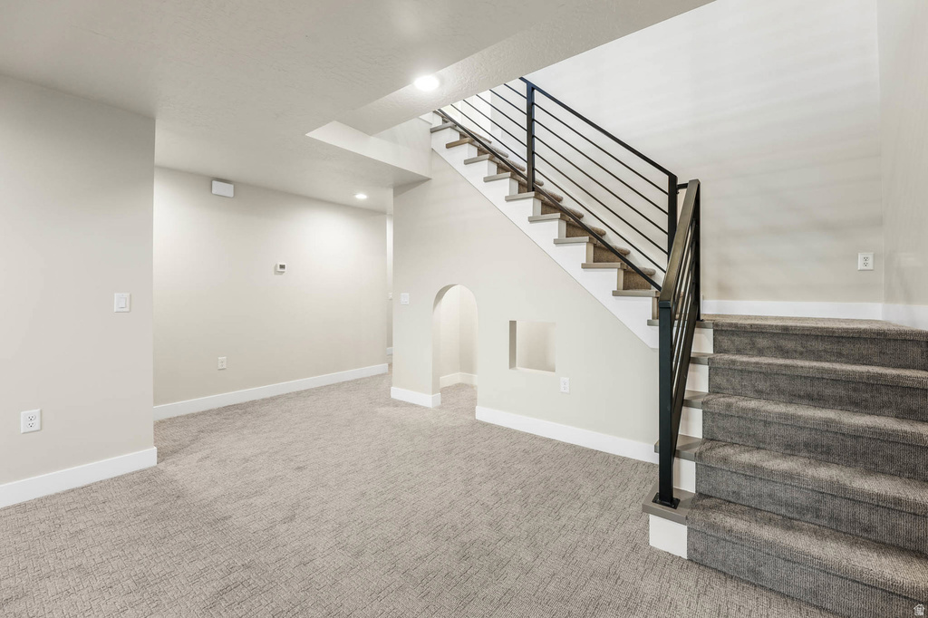 8043 S AMBROSIA LN West Jordan, UT 84081
