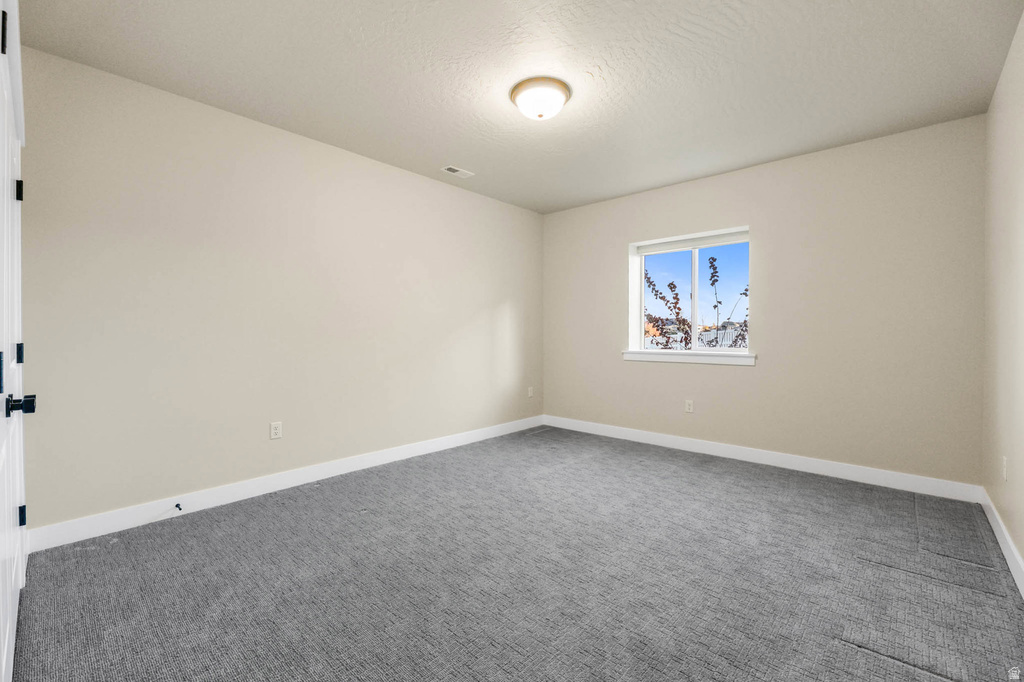 8043 S AMBROSIA LN West Jordan, UT 84081