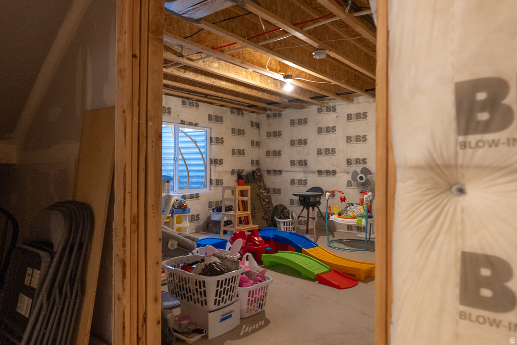 1842 W WOODLAND RD Saratoga Springs, UT 84045