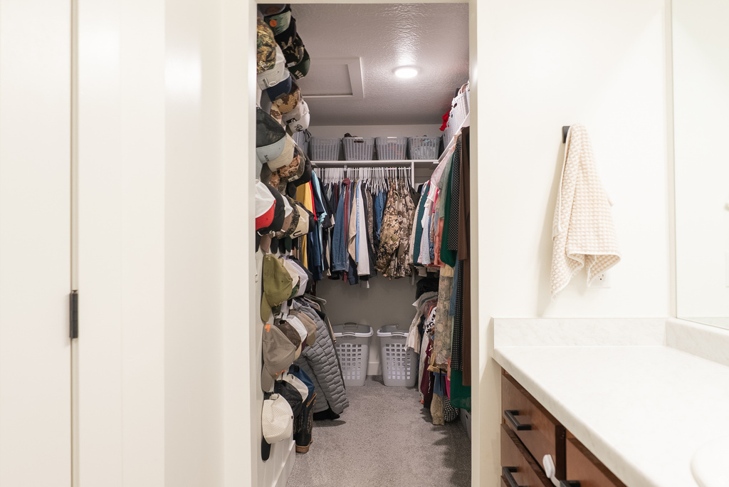 1842 W WOODLAND RD Saratoga Springs, UT 84045