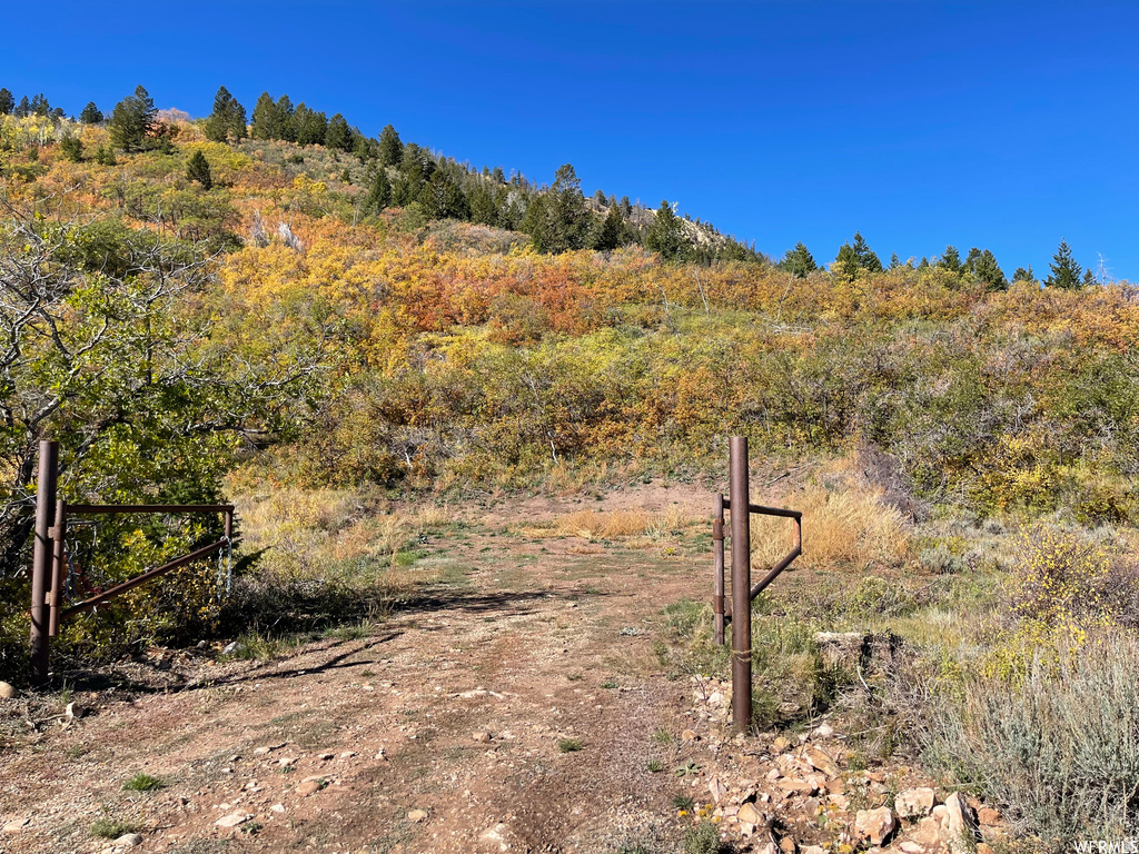  Tabiona, UT 84072