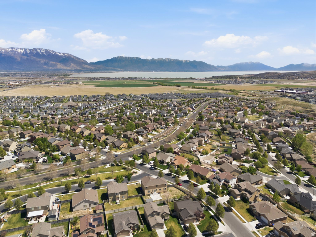 7715 N BRIDLEWAY RD Eagle Mountain, UT 84005