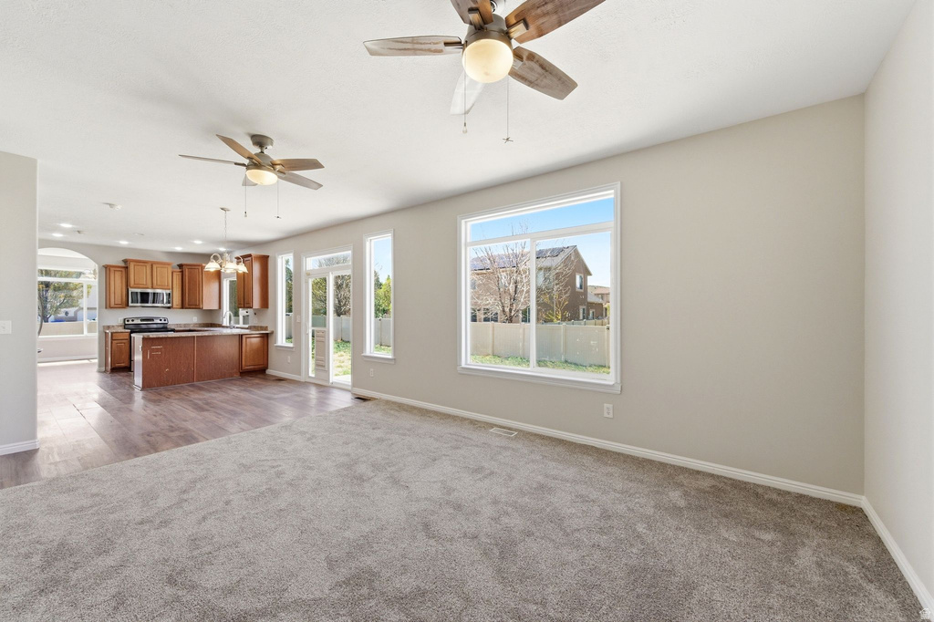 7715 N BRIDLEWAY RD Eagle Mountain, UT 84005