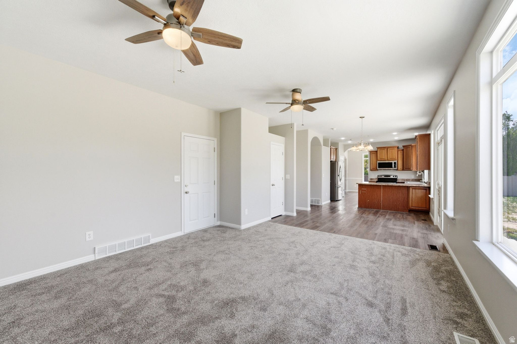 7715 N BRIDLEWAY RD Eagle Mountain, UT 84005