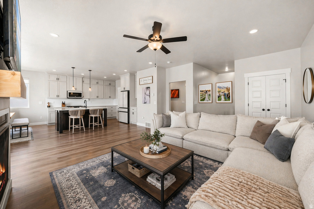 4109 N MERCUR DR Eagle Mountain, UT 84005