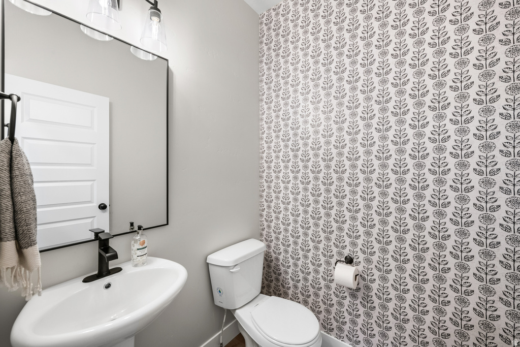 4109 N MERCUR DR Eagle Mountain, UT 84005