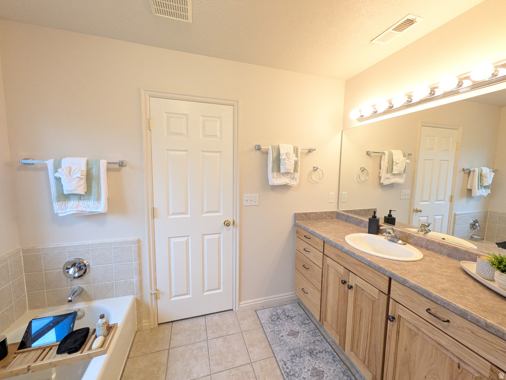 606 E LERUISSEAU DR Logan, UT 84321