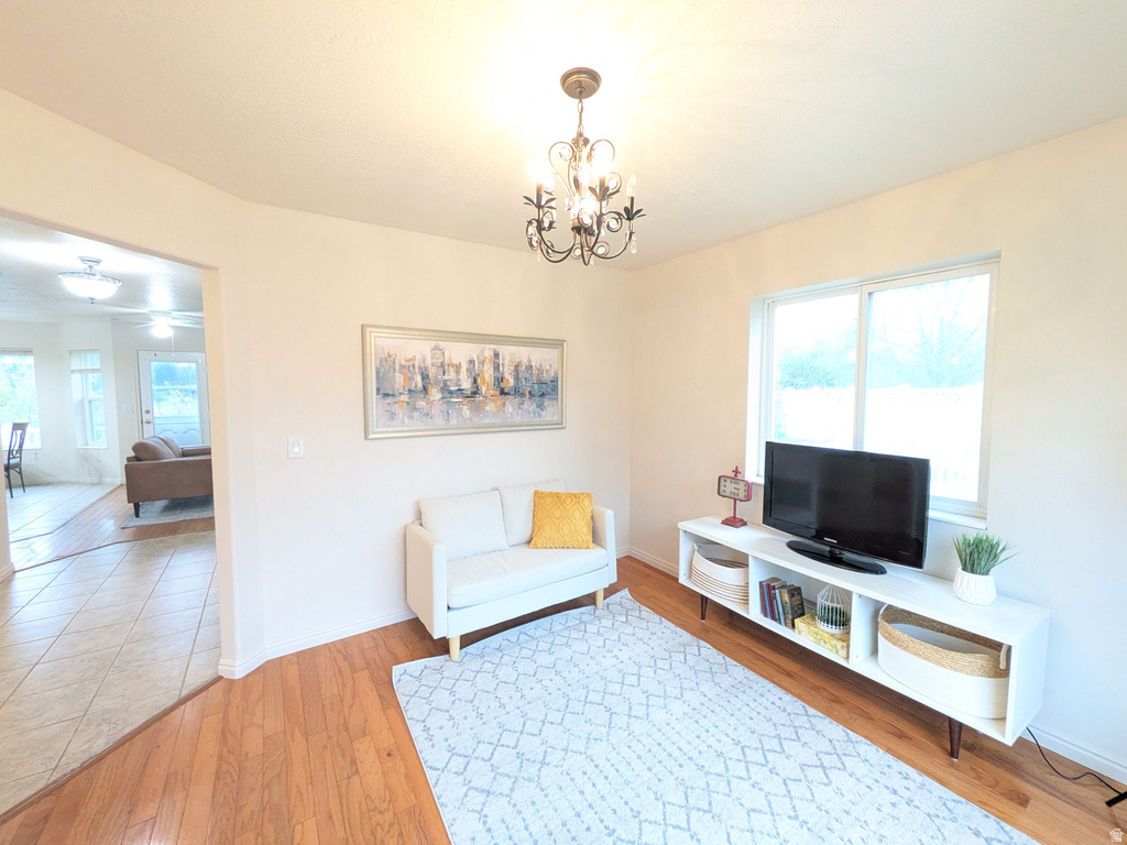 606 E LERUISSEAU DR Logan, UT 84321