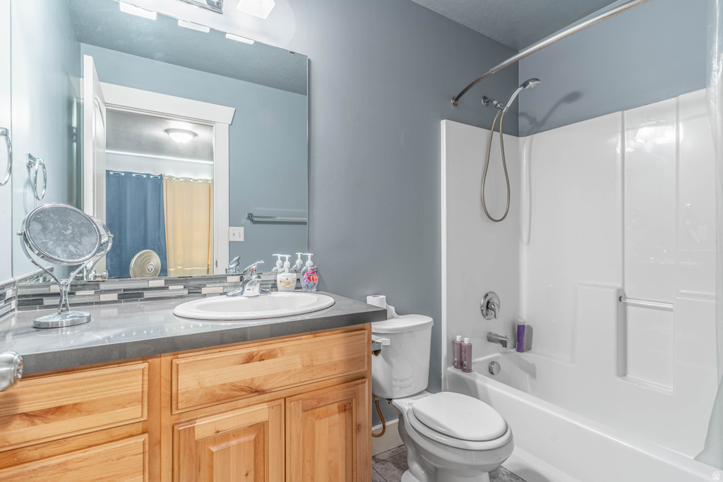 418 S 1285 E Hyrum, UT 84319