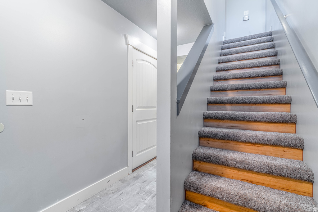 418 S 1285 E Hyrum, UT 84319