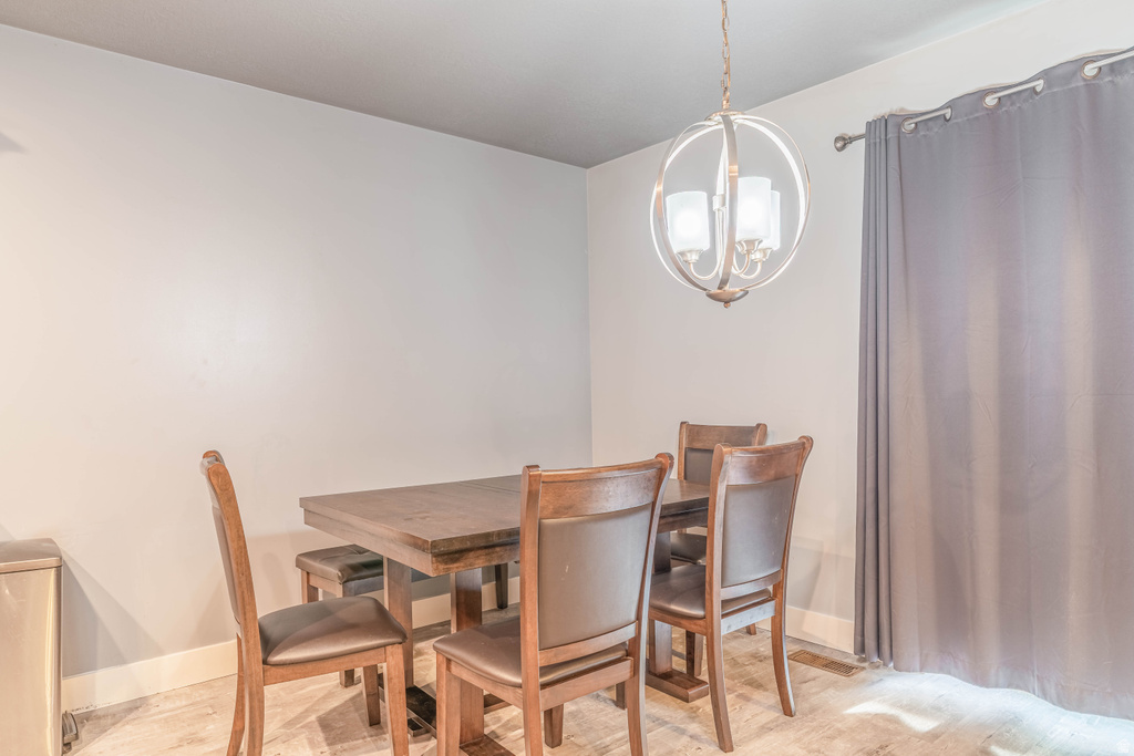 418 S 1285 E Hyrum, UT 84319