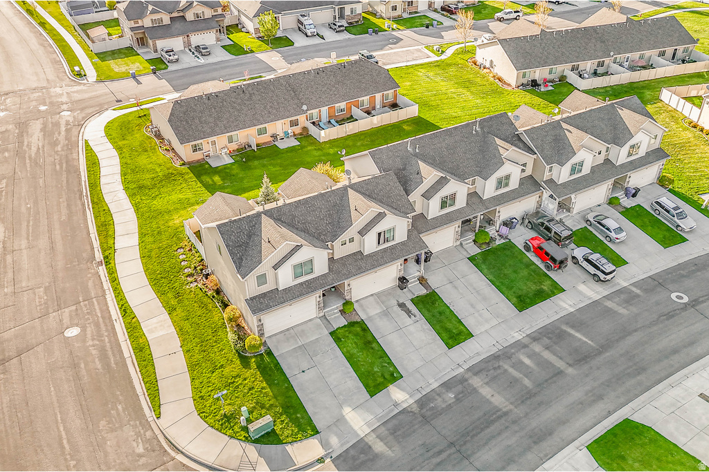 418 S 1285 E Hyrum, UT 84319