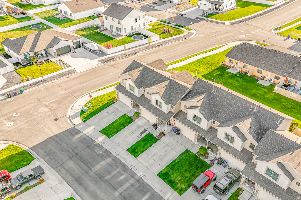 418 S 1285 E Hyrum, UT 84319