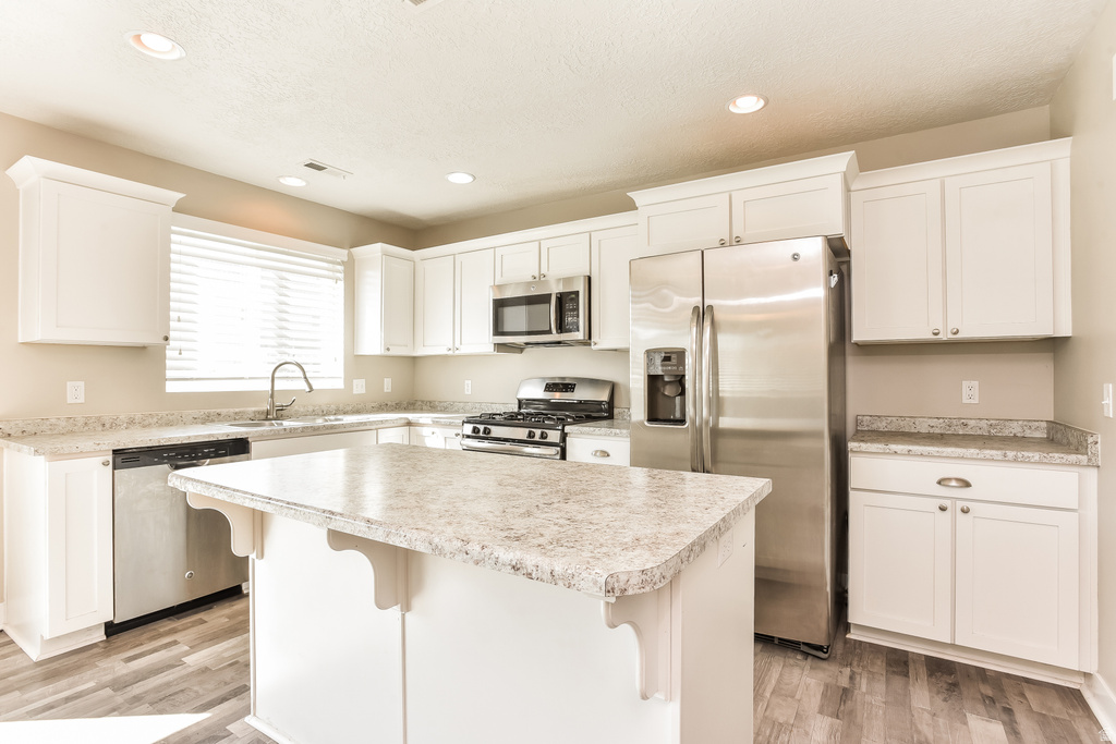 3562 S BRIDGEVIEW LN Syracuse, UT 84075