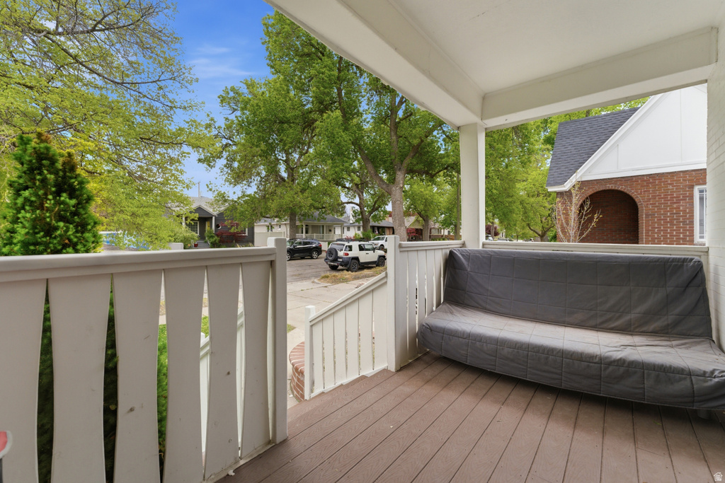 1326 S GREEN ST Salt Lake City, UT 84105