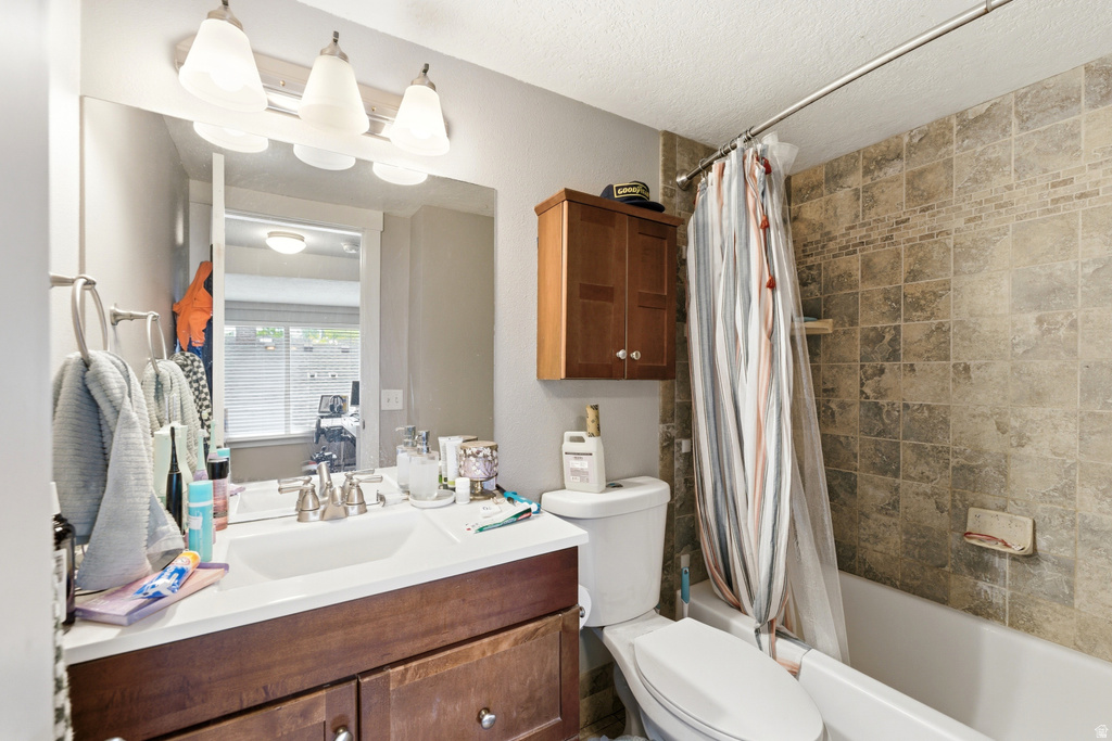 1326 S GREEN ST Salt Lake City, UT 84105