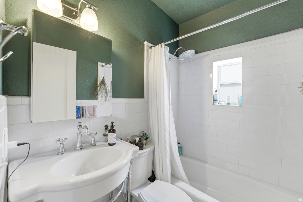 1326 S GREEN ST Salt Lake City, UT 84105