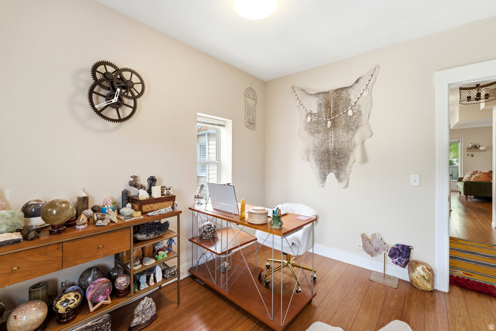 1326 S GREEN ST Salt Lake City, UT 84105