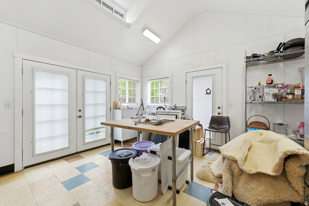 1326 S GREEN ST Salt Lake City, UT 84105