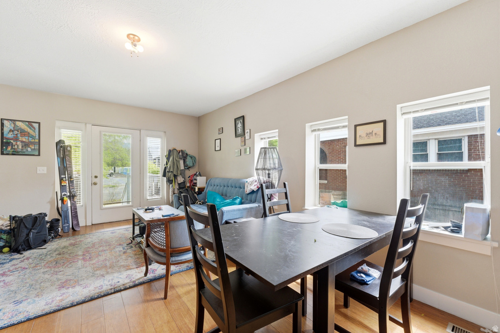 1326 S GREEN ST Salt Lake City, UT 84105