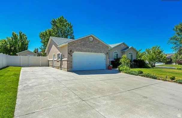 8872 S STONE VISTA LN West Jordan, UT 84081