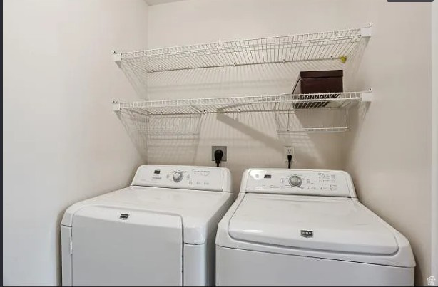 8872 S STONE VISTA LN West Jordan, UT 84081