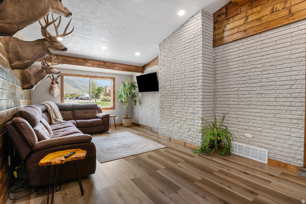 687 E 600 S Payson, UT 84651