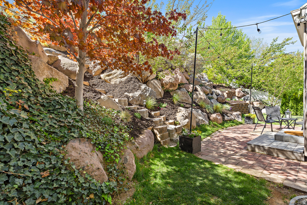 394 E BREWSTER DR Draper, UT 84020