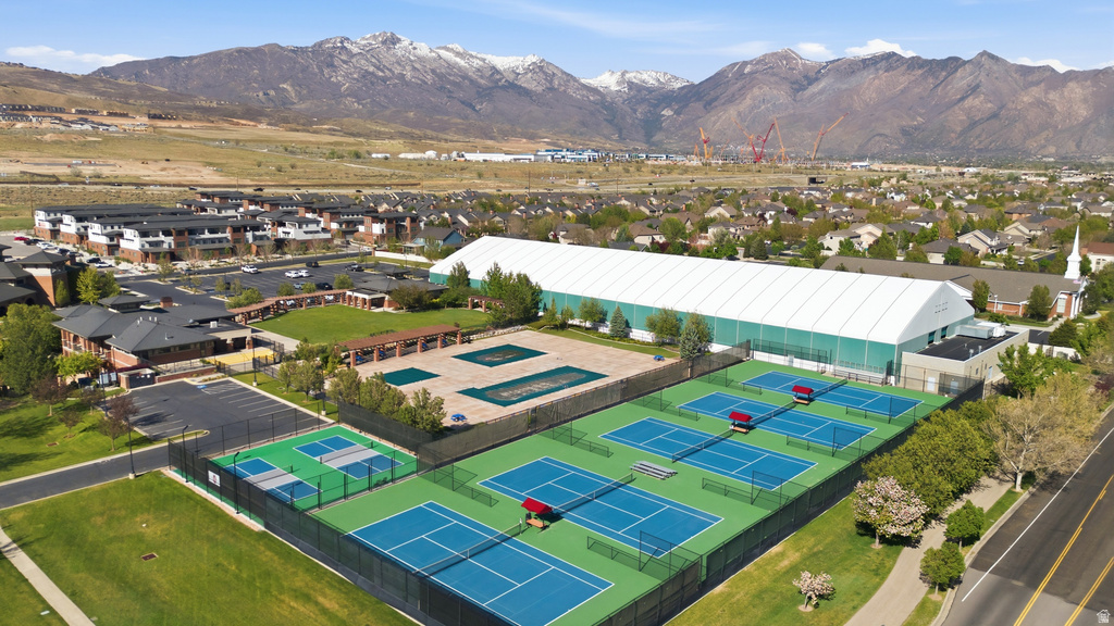 361 E LOVE LN Lehi, UT 84043