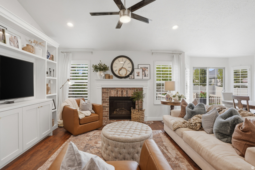 361 E LOVE LN Lehi, UT 84043