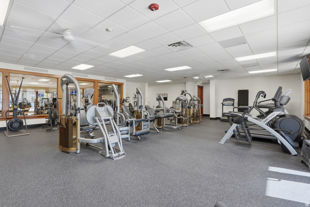 361 E LOVE LN Lehi, UT 84043