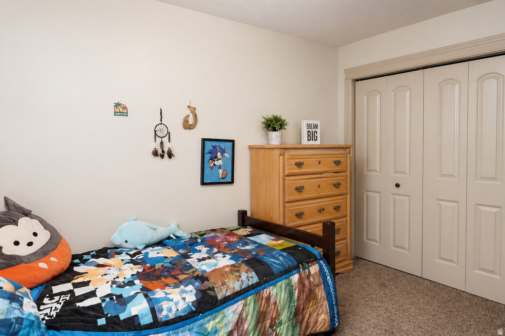5655 S 4525 W Hooper, UT 84315
