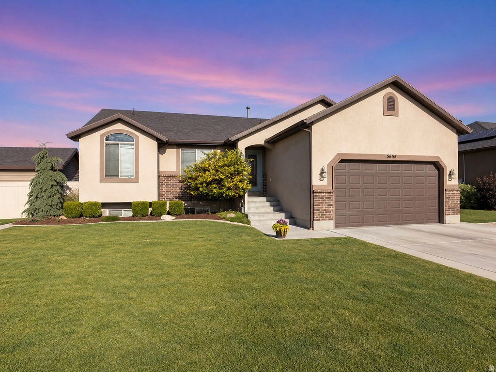 5655 S 4525 W Hooper, UT 84315