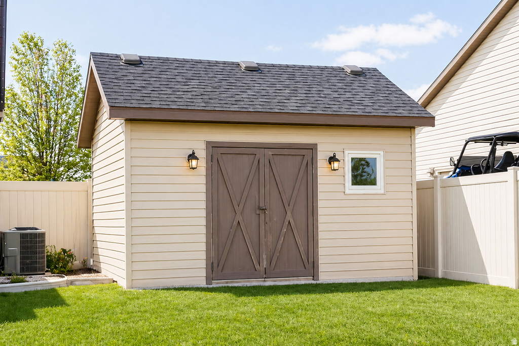 5655 S 4525 W Hooper, UT 84315