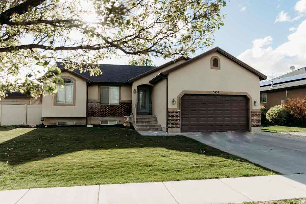 5655 S 4525 W Hooper, UT 84315