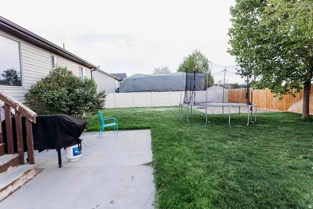 5655 S 4525 W Hooper, UT 84315